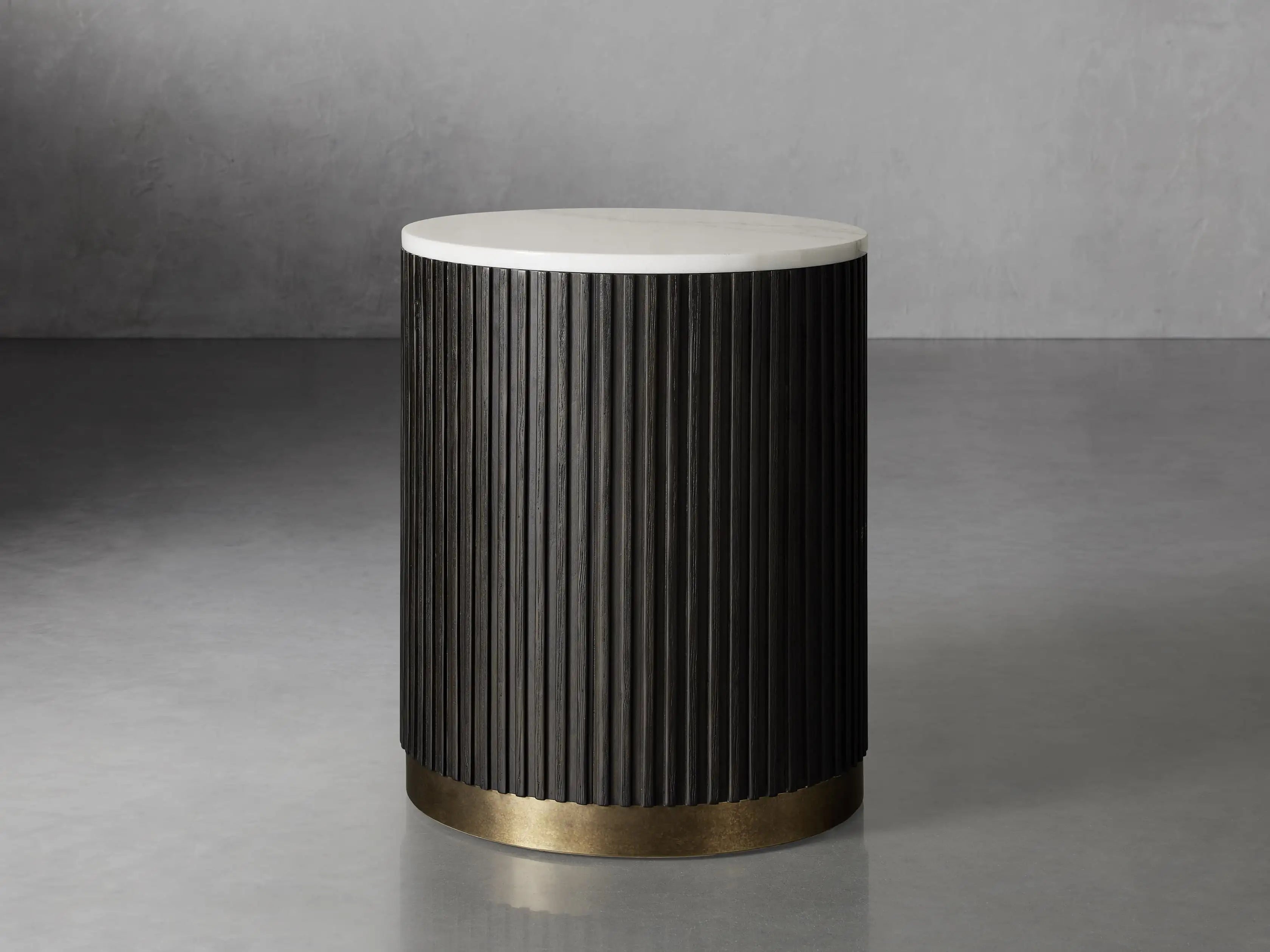 Fimley End Table - thebelacan