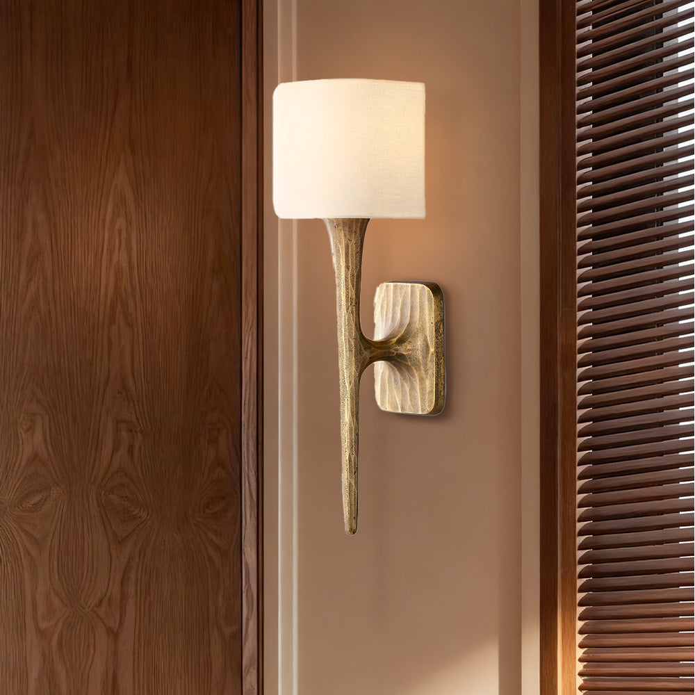 Thadeus Shaded Wall Sconce - thebelacan