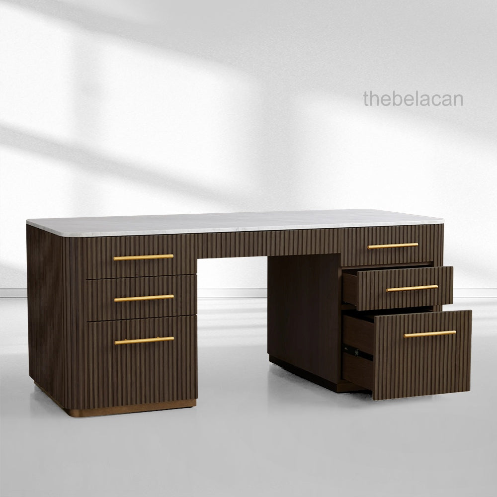 FinRegal Executive Desk - thebelacan