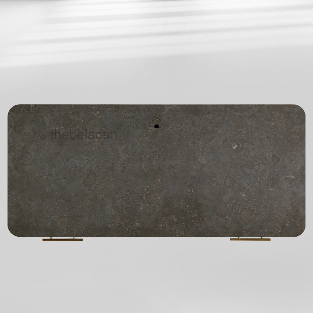 FinRegal Executive Desk - thebelacan