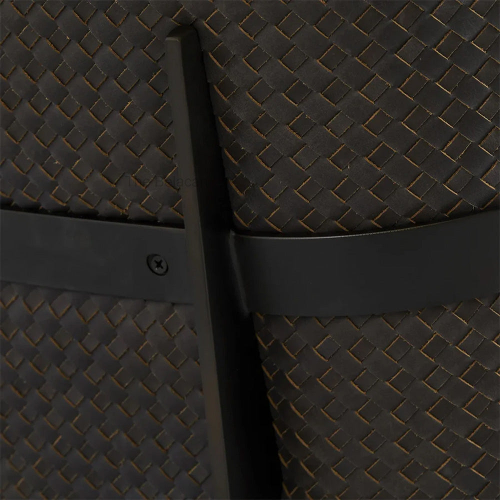 Rally Armchair - thebelacan