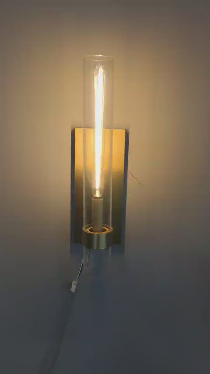 Load video: Ravelle Grand Sconce - thebelacan